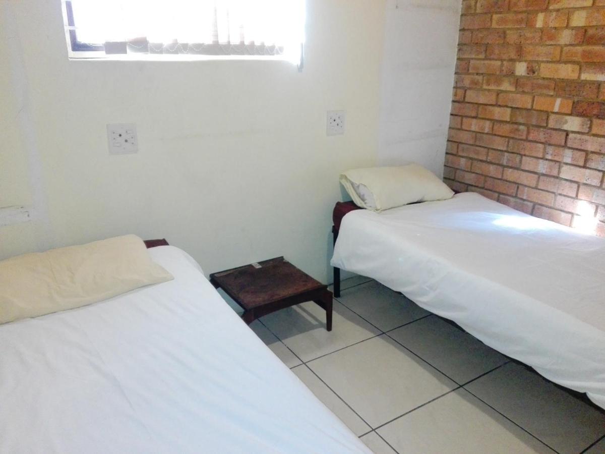 Fourways Guest Lodge Johannesburg Bagian luar foto