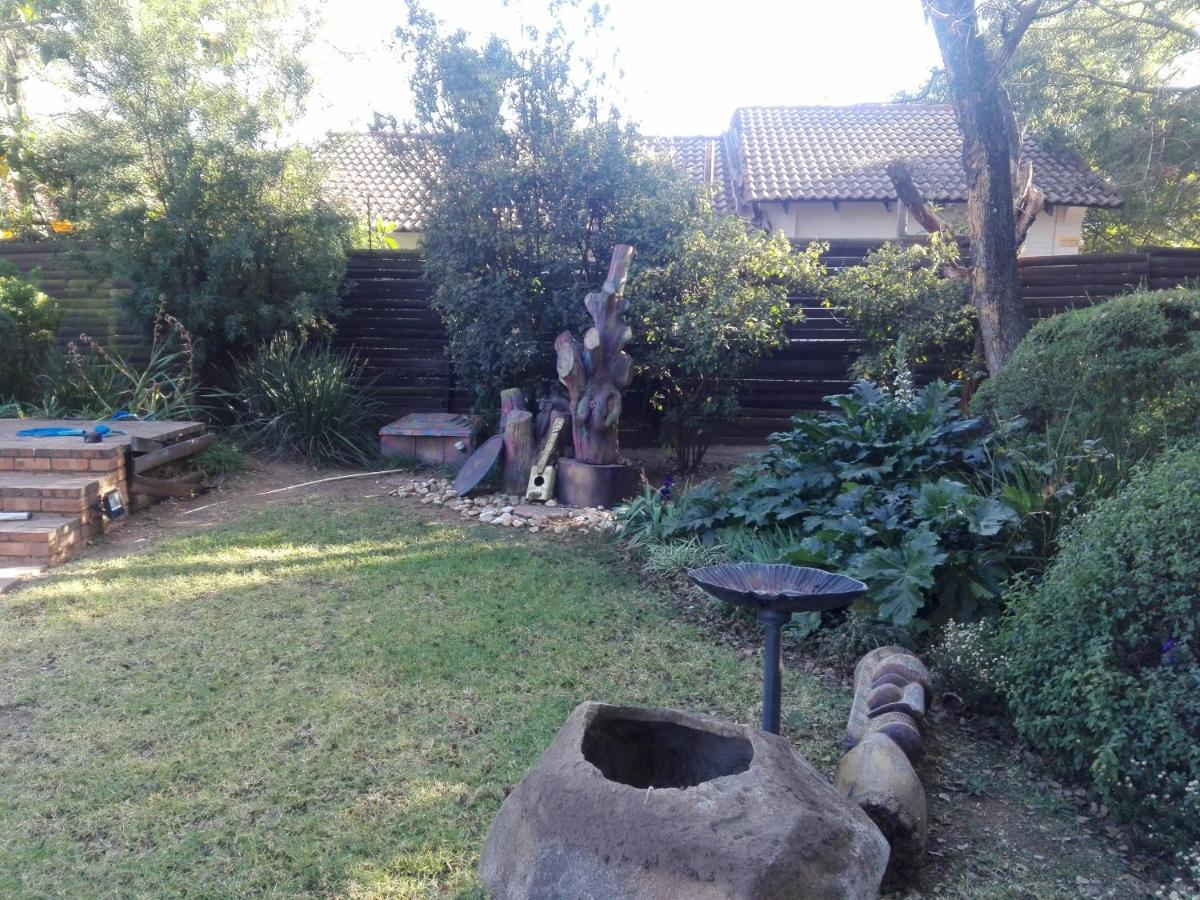 Fourways Guest Lodge Johannesburg Bagian luar foto